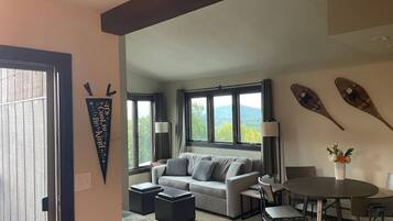 TV connectée, cheminée