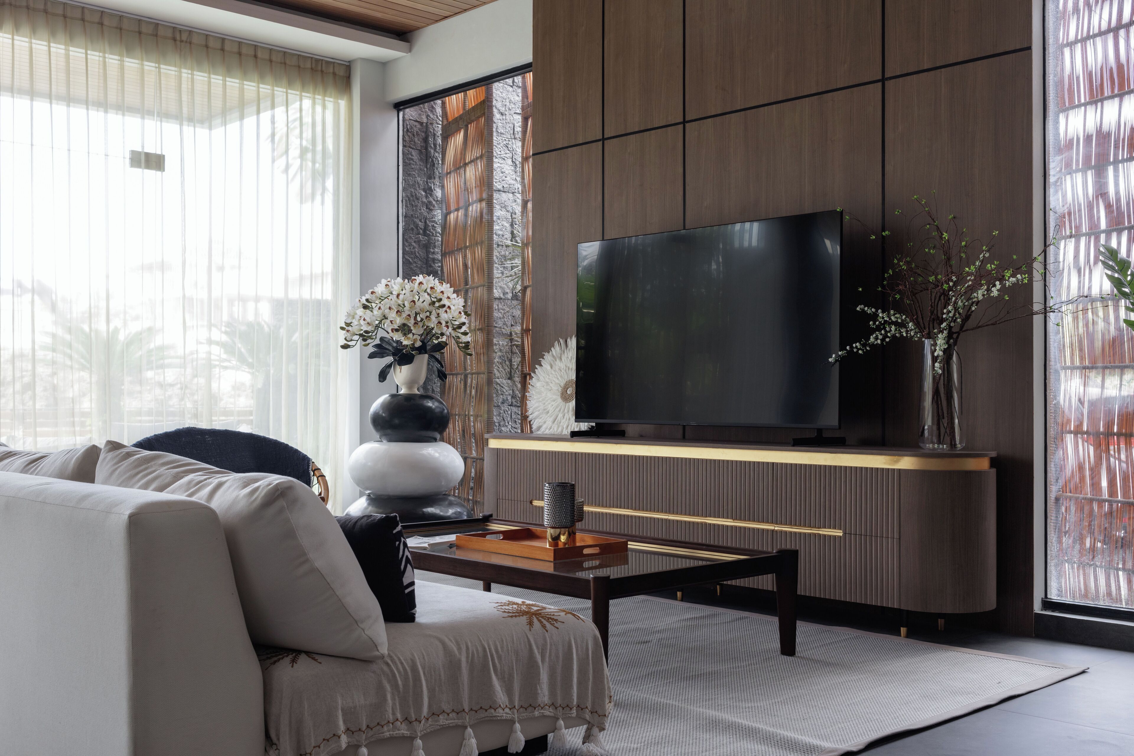 Vila Mewah, 4 kamar tidur, beranda | Area keluarga | Smart TV 42-inci dengan saluran TV digital