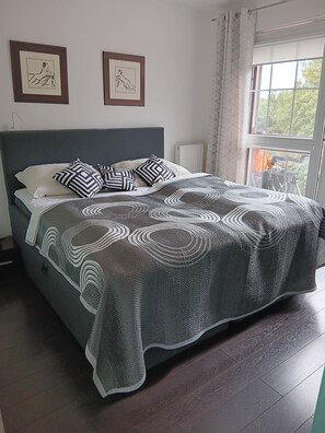 1 Schlafzimmer, Bügeleisen/Bügelbrett, WLAN, Bettwäsche