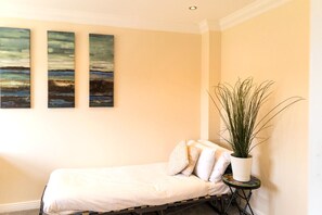3 chambres, fer et planche à repasser, lit parapluie, Wi-Fi gratuit