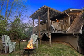 Property grounds - Cozy Pet-Friendly Retreat | Views & Fire Pit Fun (Waynesville)