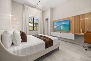 15 Schlafzimmer, Reisekinderbett, WLAN, Bettwäsche