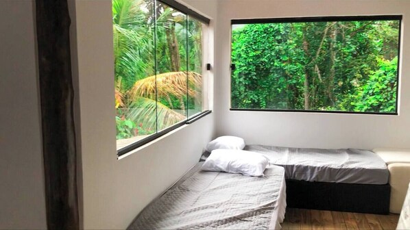 2 bedrooms