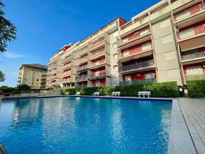 Appartement, 2 chambres, balcon | Piscine | Piscine extérieure