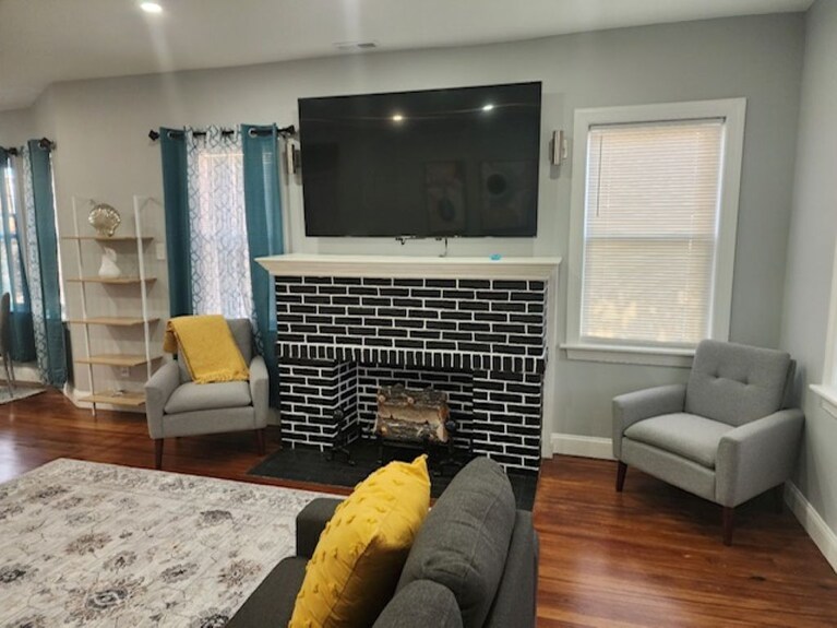 Summer Sunset Hideout 2-4 Bedrooms-2 Bath - Atlantic City