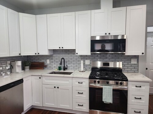 Summer Sunset Hideout 2-4 BEDROOMS-2 BATH