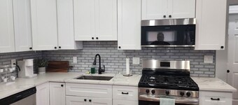 Summer Sunset Hideout 2-4 BEDROOMS-2 BATH