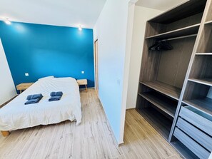 4 camere, ferro/asse da stiro, Wi-Fi, lenzuola