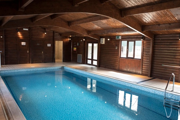 Cottage | Pool