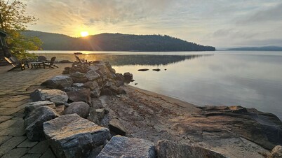 Lakeside Retreat at Schroon Lake
Spacious home with direct lakeside access