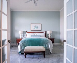 2 Schlafzimmer, Bügeleisen/Bügelbrett, Bettwäsche
