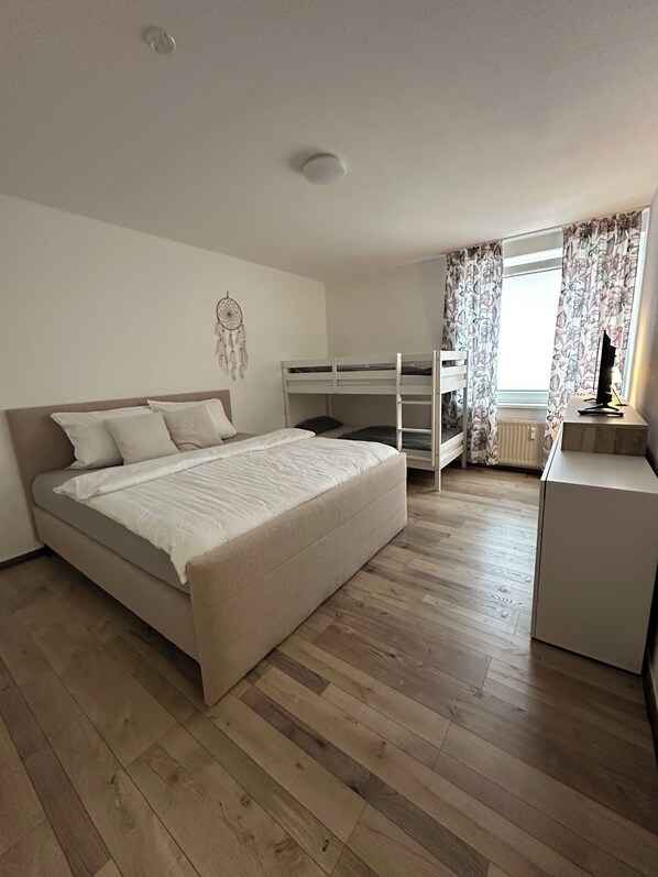 2 habitaciones, wifi gratis y ropa de cama