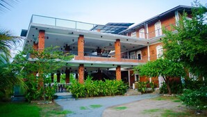 Depan hartanah