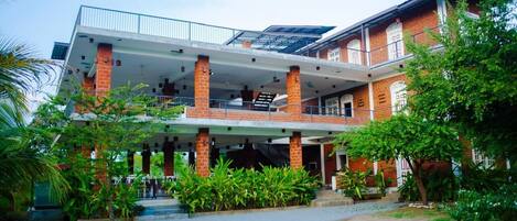 Voorkant van accommodatie