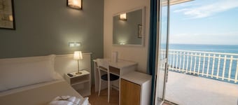 Hotel Club Perla