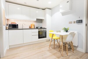 Studio | Living area