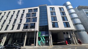 Exterior - City HideAway (Galway)
