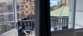 "Tiaré" city center room
