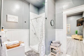 Shower, hair dryer - Sunset Sanctuary - El Paso (El Paso)