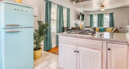 Gorgeous Historic Home at Base of the Mountain