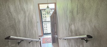Cozy  3 Bedroom town house right by Rockfork university.