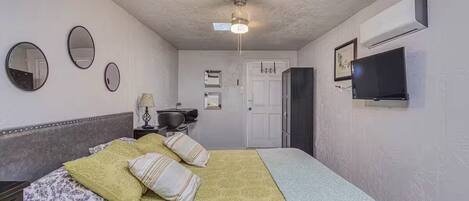 1 Schlafzimmer, Bügeleisen/Bügelbrett, WLAN, Bettwäsche