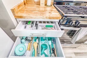 Microwave, oven, stovetop, dishwasher