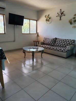 Smart TV - Baja Escape ;Work, Leisure or Explore — Your Choice! (Loreto)