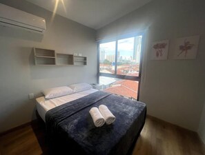 1 chambre, fer et planche à repasser, Wi-Fi, draps fournis