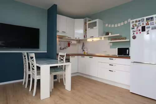 公寓 (One Bedroom Apartment with Balcony) | 餐厅
