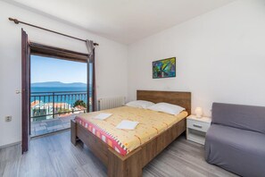 Appartement (One Bedroom Apartment With Balcony (A) | 5 chambres, Wi-Fi gratuit