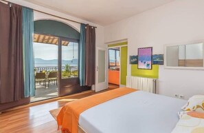5 bedrooms, free WiFi