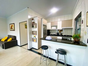 Comfort Villa | Interior - Casa Central piscina e AC para 8 hospede (Foz do Iguaçu)