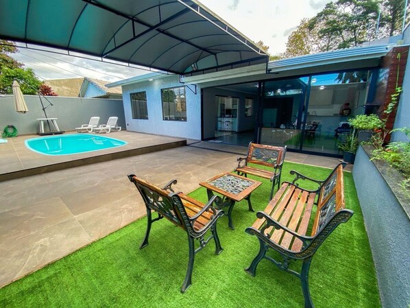 Comfort Villa | Pool - Casa Central piscina e AC para 8 hospede (Foz do Iguaçu)