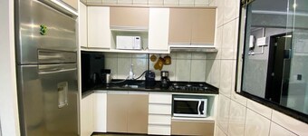 Casa Central piscina e AC para 8 hospede