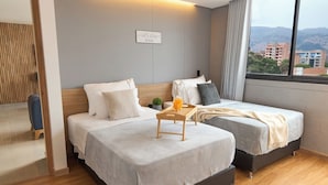 アパートメント (2 Bedrooms) | フロアマップ