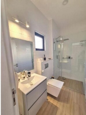 Towels, soap, toilet paper