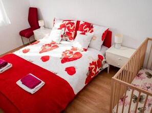 6 bedrooms, free WiFi