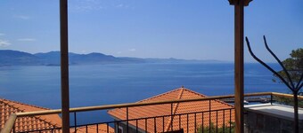 Ideally located in the village center, near the sea with breathtaking views