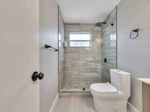 Lägenhet (1 Bedroom) | Badrum | Dusch