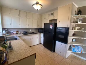 Mikrowelle, Ofen, Herdplatte