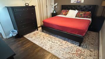 2 Schlafzimmer, Bügeleisen/Bügelbrett, kostenloses WLAN, Bettwäsche