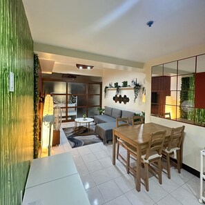Family Apartment, 1 Queen Bed with Sofa bed, Balcony, City View | Free WiFi