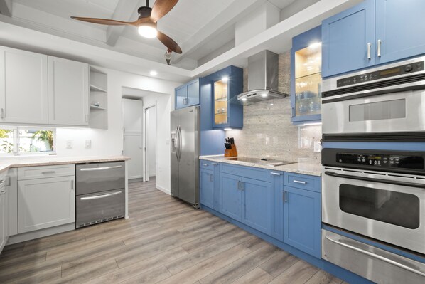 Mikrowelle, Ofen, Herdplatte