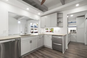 Mikrowelle, Ofen, Herdplatte