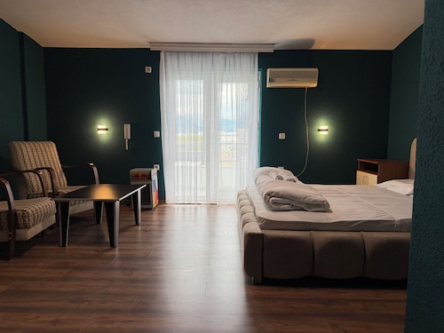 Lindi Premium Hotel