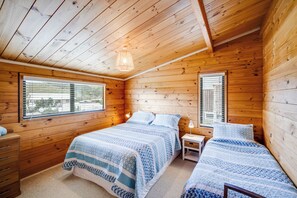 4 dormitorios, tabla de planchar con plancha, wifi