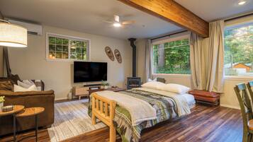 5 makuuhuonetta, silitysrauta/-lauta, vauvan matkasänky, ilmainen Wi-Fi