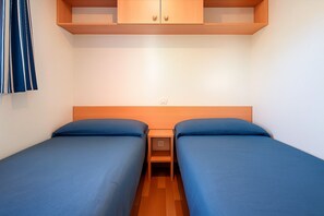 Luxury Suite, Patio | Ruang kerja komputer riba, Wi-fi percuma 