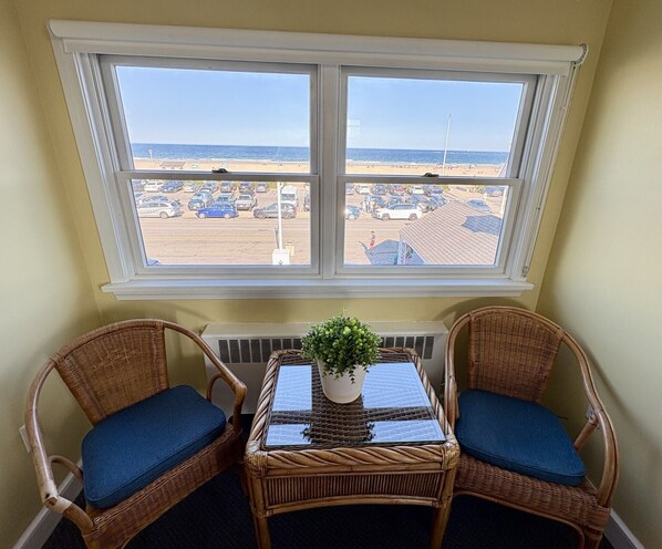 Family Suite | Living area